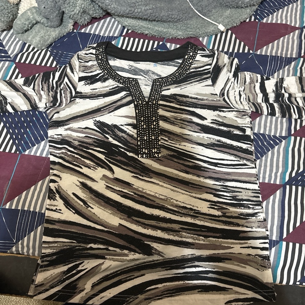 Stylish Black and Gray Women's Top